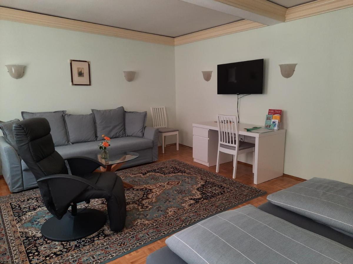 Alte Bahnhofstraße 12 Apartment *